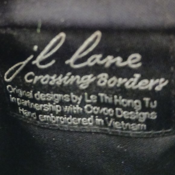 ✨️Oovoo Designs Crossing Borders Hand Embroidered Green/Brown Crossbody Bag - Picture 9 of 10